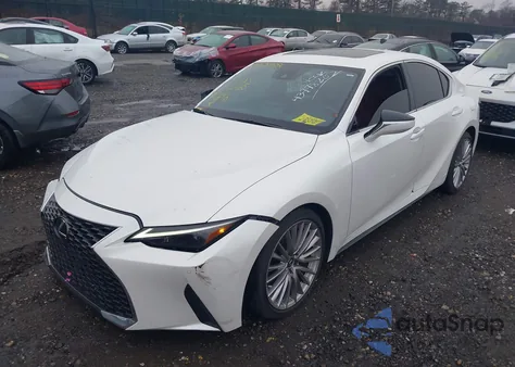 2024 Lexus Is 300 z USA, uszkodzony, nr VIN JTHDA1D27R5128914